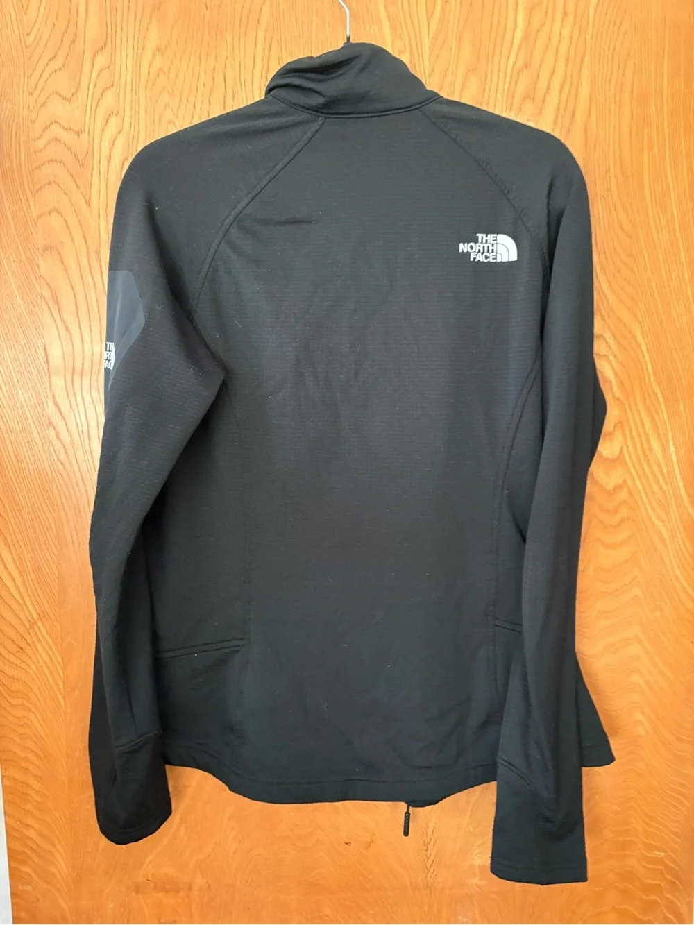 The North Face Black Lightweight Full-Zip *FLAW* Jacket